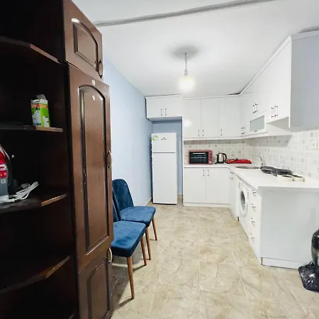 Double Bedroom Small Unit Near Fatihmosque * Istanbul
