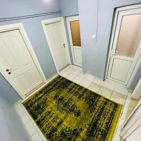 Appartement Double Bedroom Small Unit Near Fatihmosque *